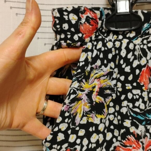 Cynthia Rowley Floral Capri Black Pants Pockets Sleep Bottoms Women's Size XL - Picture 8 of 8